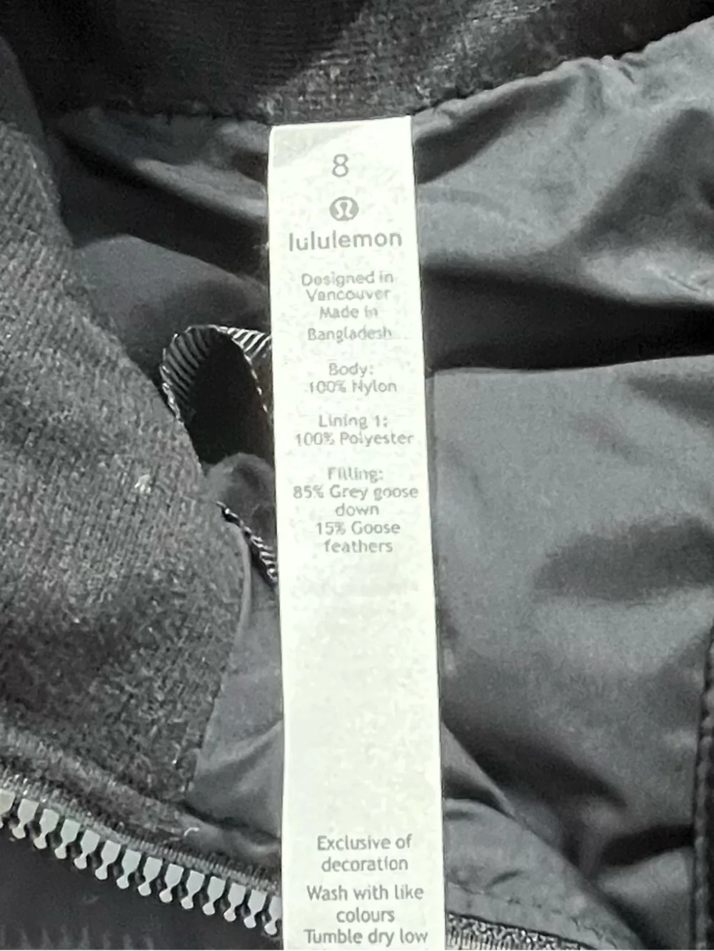 Lululemon Pack It Down Black Vest Size 8 - Picture 6 of 8